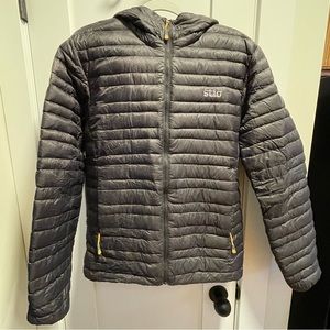 Stio Men’s Pinion Down Hooded Jacket